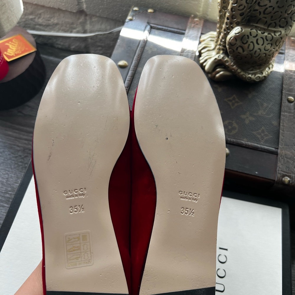 Gucci Sliders - Picture 3 of 5